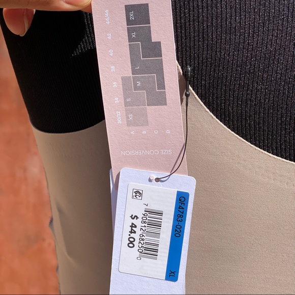 Calvin Klein Bralette - Picture 6 of 6